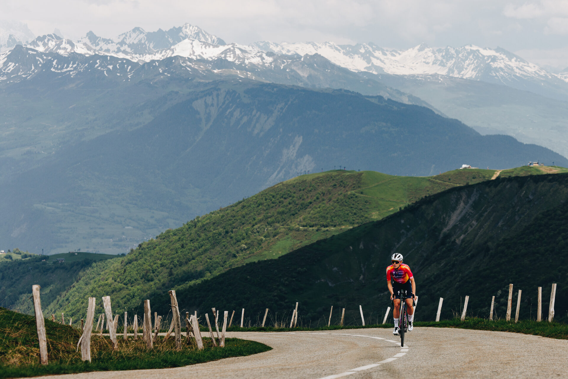 S-Works Aethos LTD - Campagnolo Super Record v akci