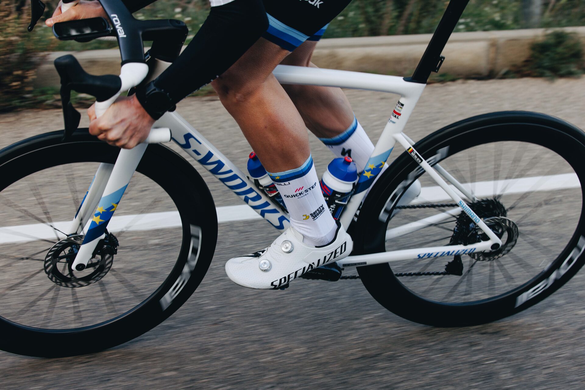 S-Works Aethos 2 - SRAM RED AXS v akci