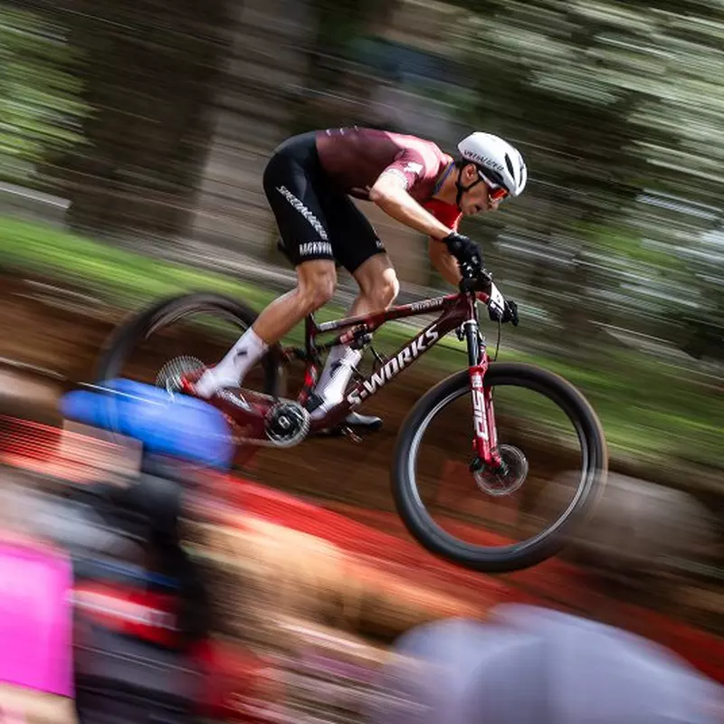 Specialized S-Works na závodní trati